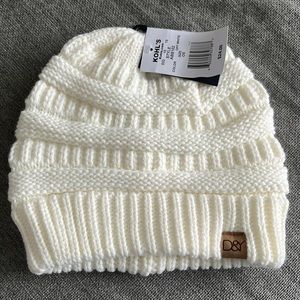 Ladies winter hat